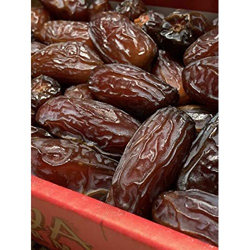 Organic Medjool Dates 2LB - Fresh Supreme Quality - Cultivated B...