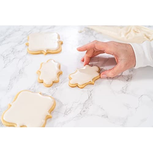 Bakerpan White Royal Icing Mix For Decorating Cookies And Cakes