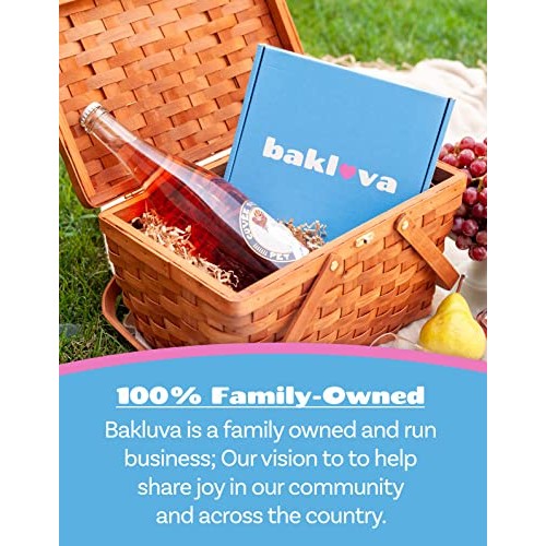 Bakluva 16-Piece Baklava Pastry Dessert Gift Box - 16 Large 2....