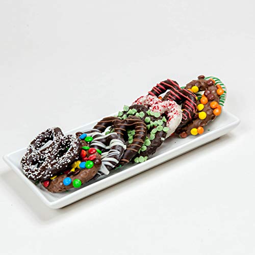 Christmas Chocolate Covered Pretzels - 8Pc Bag