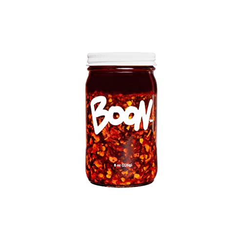 Boon Sauce Chili Oil, 8 Ounces, Spicy Chili Oil with Garlic, A...