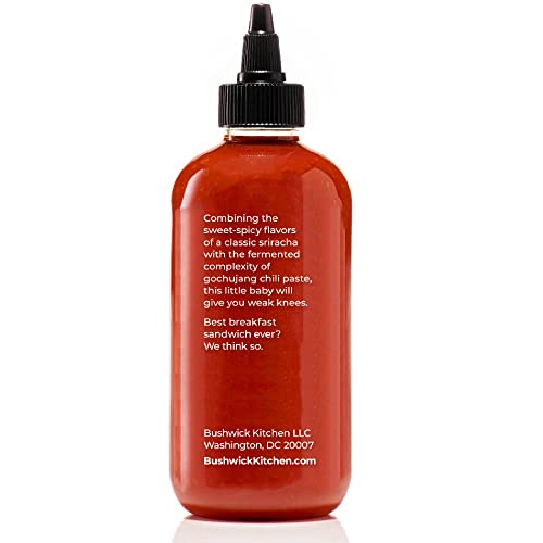 Weak Knees Gochujang Sriracha Hot Sauce | 10.5 oz Easy Squeeze B...