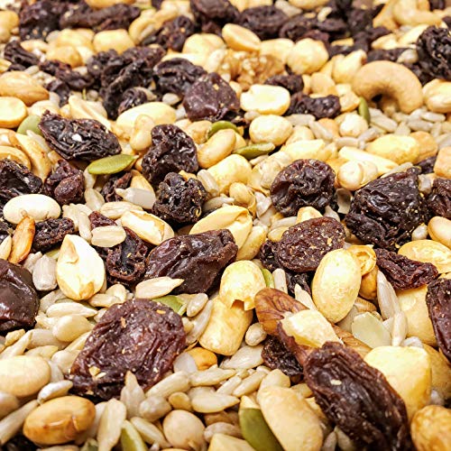 Candy Retailer Deluxe Raisin &Amp; Nut Trail Mix 1 Lb