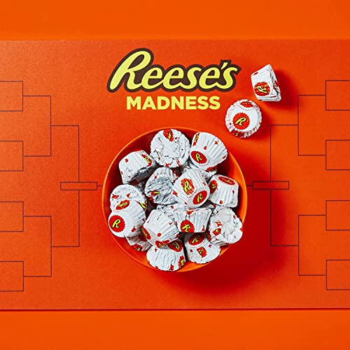 REESESChocolate 32oz Bulk Miniatures White Creme Peanut Butter C...