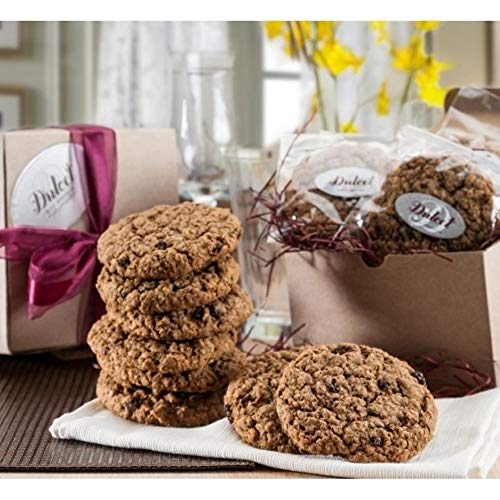 Dulcet Gift Baskets 12 Old Fashioned Fresh Baked Oatmeal Raisin