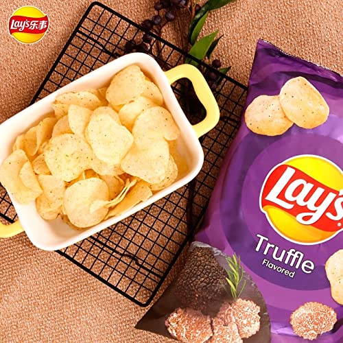 Lays Brand , Crispy Potato Chips Truffle Flavour, 67G X 2 Packs Lays Brand , Crispy Potato Chips Truffle Flavour, 67G X 2 Packs