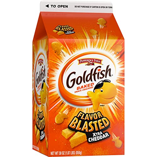 Goldfish Flavor Blasted Xtra Cheddar Cheese Crackers, Baked Snac...