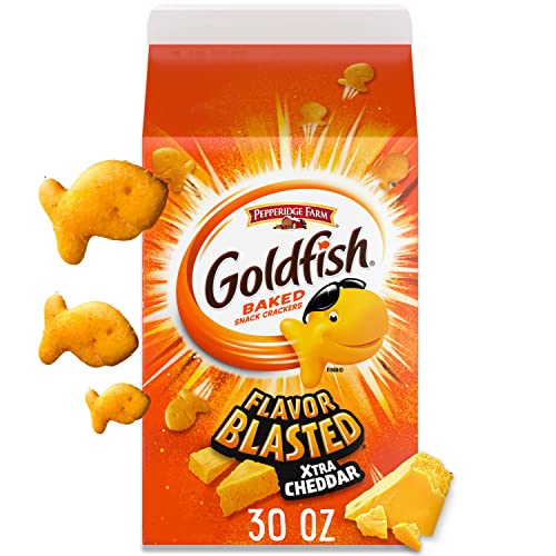 Goldfish Flavor Blasted Xtra Cheddar Cheese Crackers, Baked Snac...