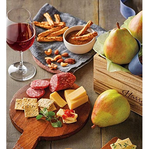 Harry &Amp; David Signature Pear, Nut, And Cheese Gift Basket - Grand