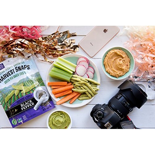 Harvest Snaps Green Pea Snack Crisps, Black Pepper, Deliciously