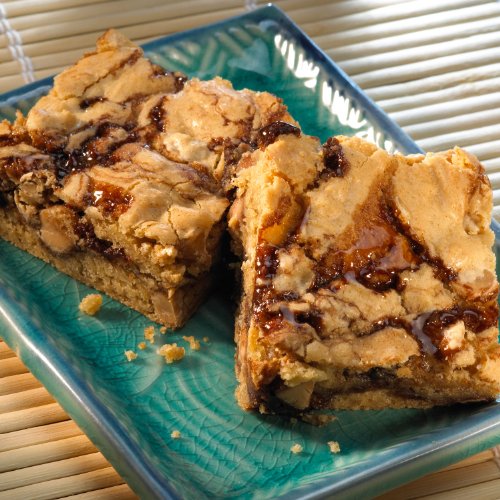 Hersheys Kitchens Semi-Sweet Chocolate Chips, Bulk Baking Suppl