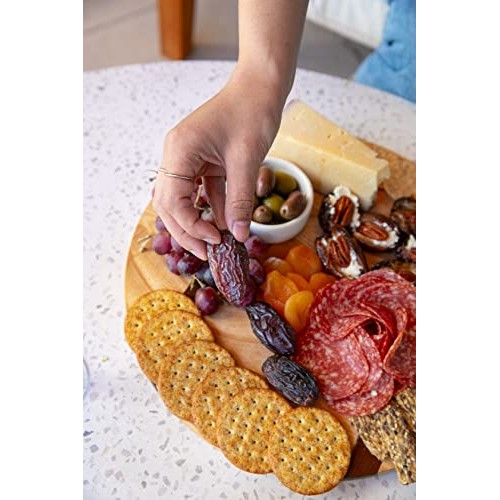 Joolies Organic Whole Medjool Dates | Jumbo Grade, 2 Pound Speci