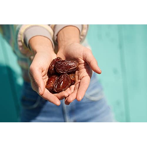 Joolies Organic Whole Medjool Dates | Jumbo Grade, 2 Pound Speci