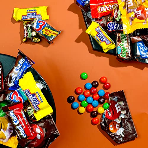 Valentines Day Chocolate Gift Box - 3 Pounds - Fun Size Chocolat...