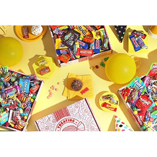 Valentines Day Chocolate Gift Box - 3 Pounds - Fun Size Chocolat...