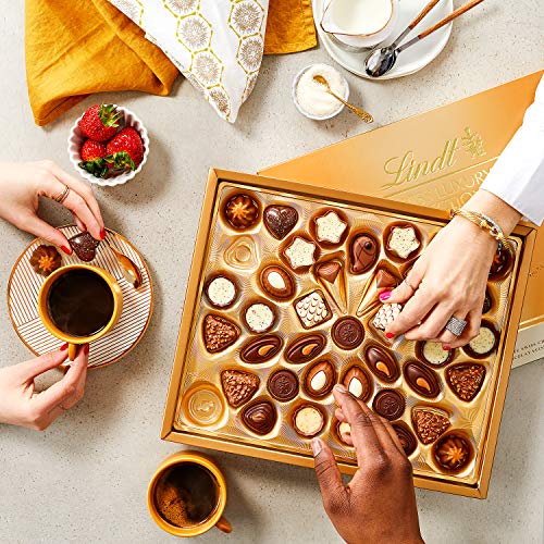 Lindt Swiss Luxury Selection Boxed Chocolate, Gift Box, Great Fo