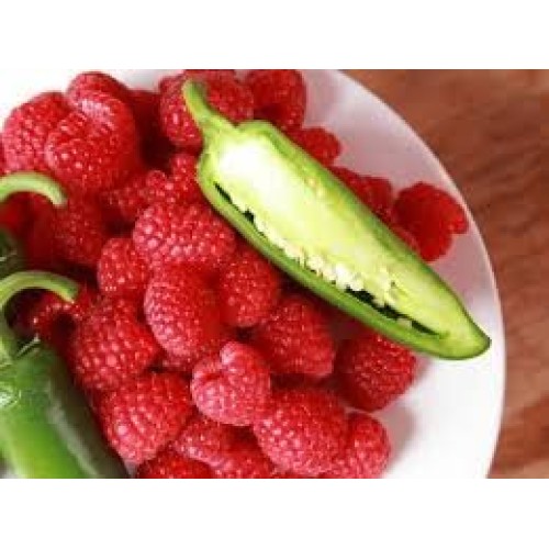 Huge 18 Oz. Mrs. Millers Amish Made Red Raspberry Jalapeño Jam