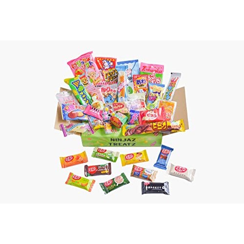 40 Japanese Snacks and Sweets Box 30 Japanese Candy and 10 Japan...