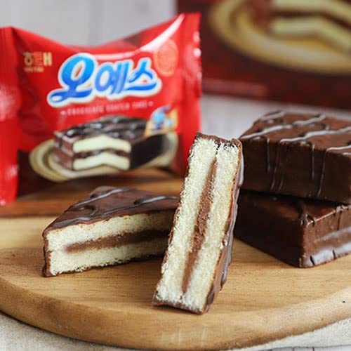 Asian Snack Box College Care Package: Assortment of Chocolates C...