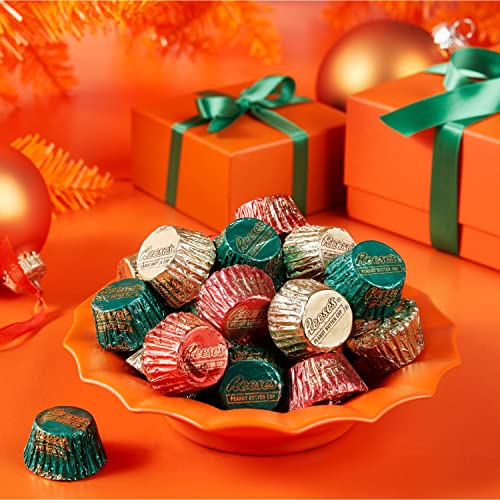 REESES Miniatures Milk Chocolate Peanut Butter Cups Candy, Chri...