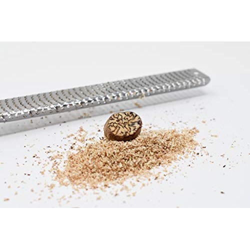 Whole Nutmeg By Slofoodgroup Grown In Sri Lanka 2 Oz