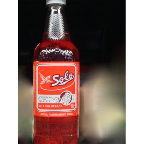 Solo Kola Champagne 20 Oz - 6 Pack