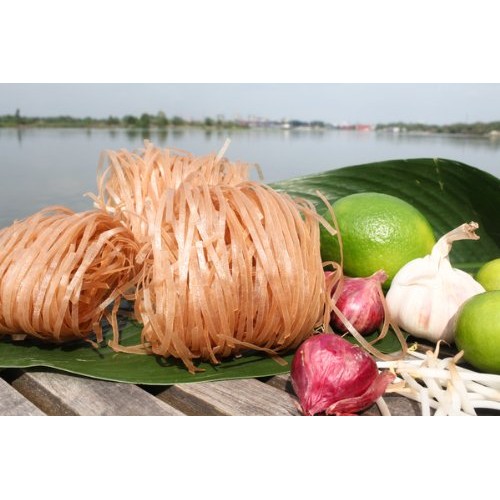 Gluten Free Vietnamese Brown Rice Noodles With Seaweed, 8.6 Oz,