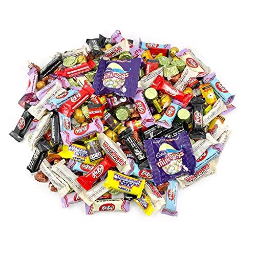 Mothers Day Candy Assortment - Kit Kat Milk Chocolate, Twix Fun