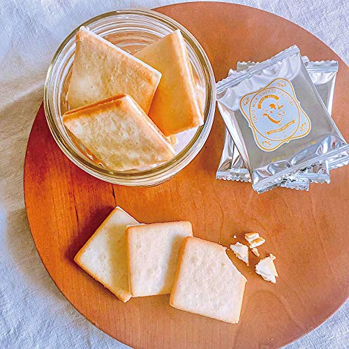 Honey &Amp; Gorgonzola Cookies 10Pieces -Japan Import-