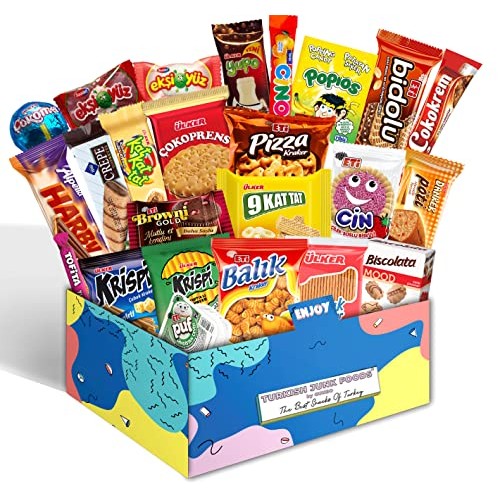 Classic Maxi Box International Snacks Extra Care Package, Ultima...