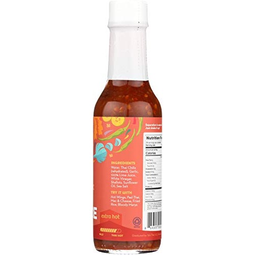 Yais Thai Chili Garlic Hot Sauce 5 Ounce Bottle