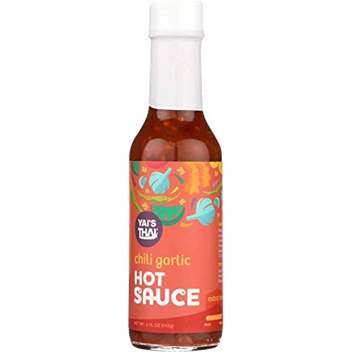 Yais Thai Chili Garlic Hot Sauce 5 Ounce Bottle