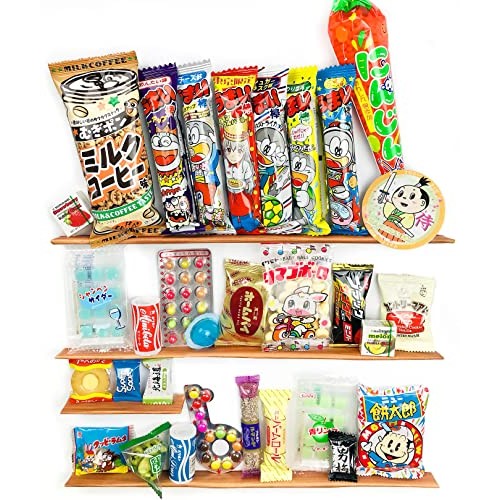 Samurai Kid Dagashi Set, Japanese Snack Assortment 30pc with Sam...
